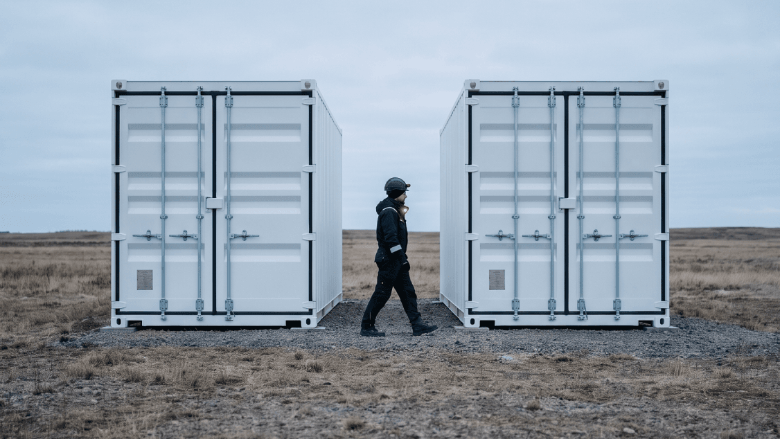 Battery storage containers